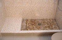 [rg] reformasGUADALAJARA - Reforma del cuarto de baño. Construcción de un plato de ducha de obra.